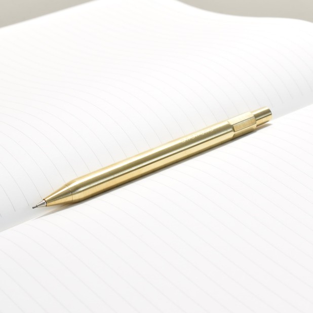 Andhand Method Brass Stiftpenna 0.5mm