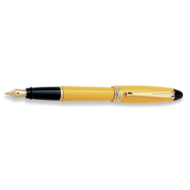 Aurora Ipsilon Resin Yellow GT Fountain pen