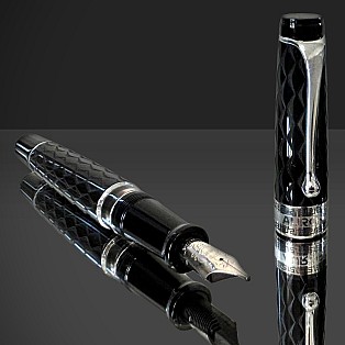 Aurora Optima Rombo Guilloché Black CT Fountain pen
