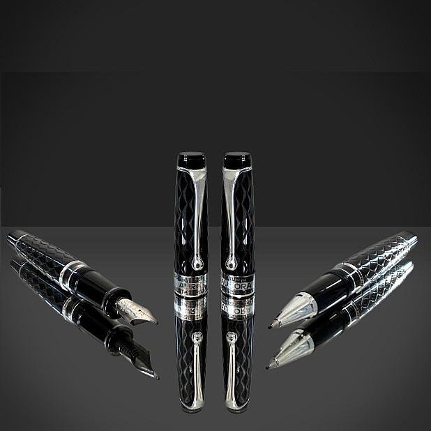 Aurora Optima Rombo Guilloché Black CT Fountain pen