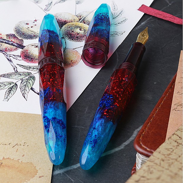 Benu Briolette Fiery Azure Caneta de Tinta Permanente