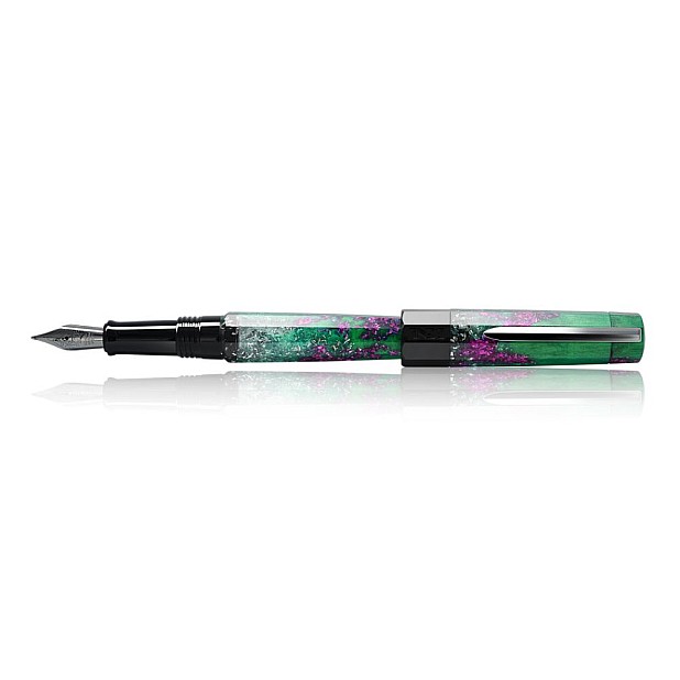 Benu Euphoria Pink Guava Fountain pen