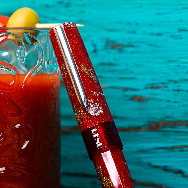 Benu Euphoria Bloody Mary Stylo Plume