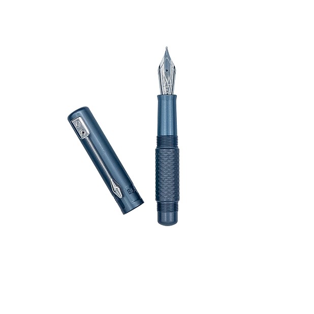Black Forest Pen Premium MultiMill Minimo Aluminum Titanium Grey Caneta de Tinta Permanente