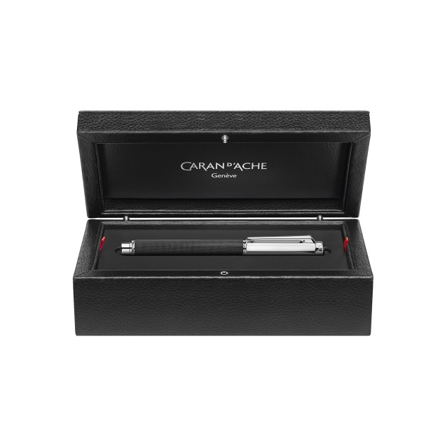 Caran d'Ache Varius Ivanhoe Black Fountain pen