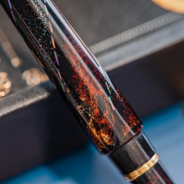 ConCoPens Mother-of-Pearl Lacquer Inlay Aurora Scroll Caneta de Tinta Permanente