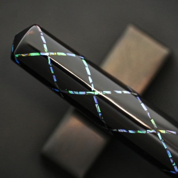ConCoPens Mother-of-Pearl Lacquer Inlay Aurora X Plumo Estilográfica
