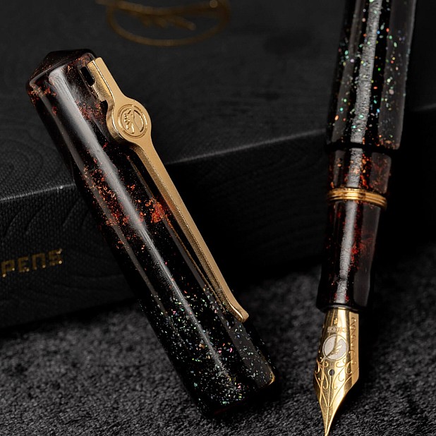 ConCoPens Vietnamese Lacquer Galaxy 01 Reservoarpenna