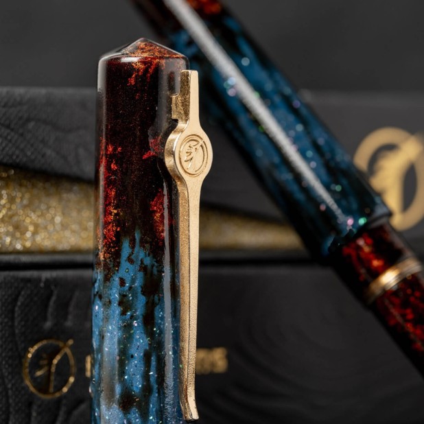 ConCoPens Vietnamese Lacquer Galaxy 02 Stylo Plume