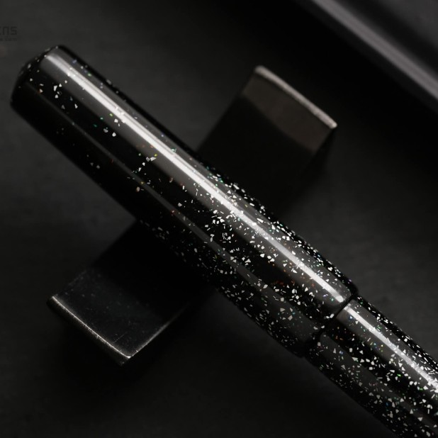 ConCoPens Vietnamese Lacquer Black Sea Caneta de Tinta Permanente