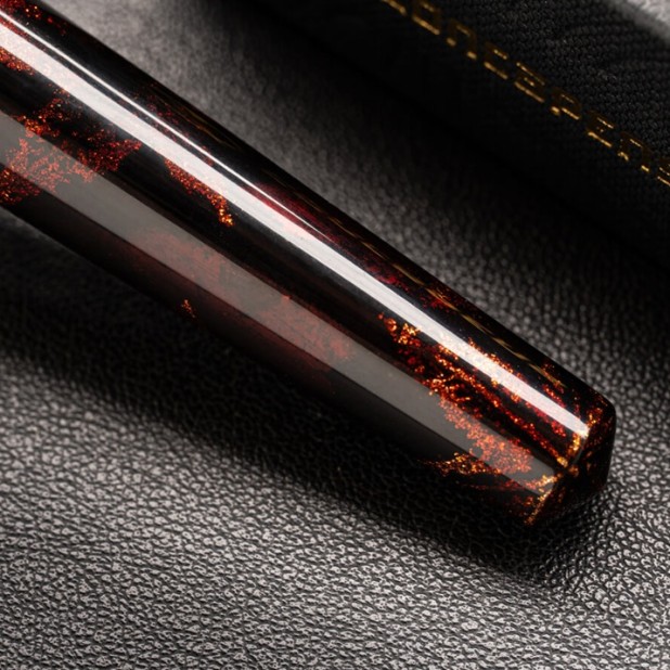 ConCoPens Vietnamese Lacquer Mộc Artisan Füllfederhalter