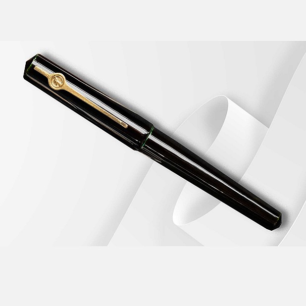 ConCoPens Vietnamese Lacquer Mộc Jade Line  Füllfederhalter