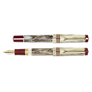 Delta Rouge Divine LE GT Fountain pen