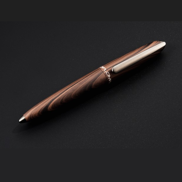 Diplomat Aero Black Forest Vulpotlood 0,7mm