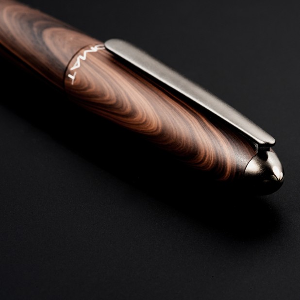 Diplomat Aero Black Forest Vulpotlood 0,7mm