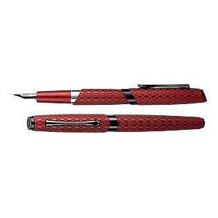 Diplomat Cobra Burgundy Red Guilloche Stylo Plume