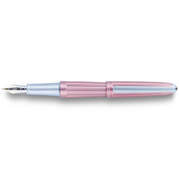 Diplomat Aero Antique Rose Fountain pen