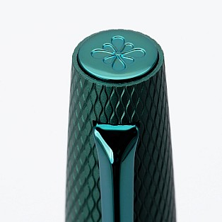 Diplomat Viper Green Guilloche Stylo Plume