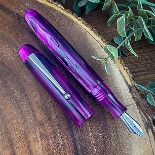 Edison Collier Ancient Orchid ST Füllfederhalter