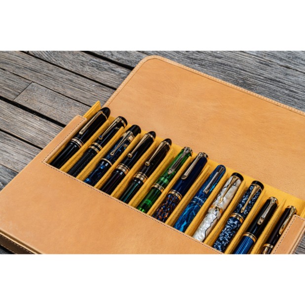 Galen Leather Magnum Opus 12 Slots Crazy Horse Honey Ochre Hard Pen Case