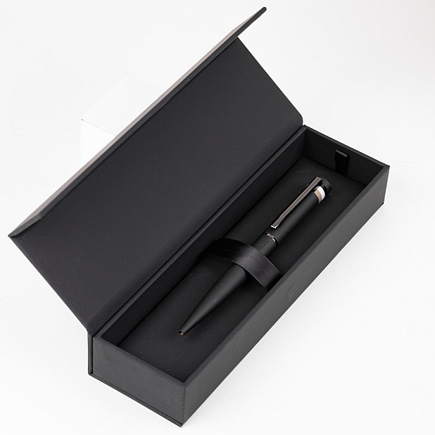 Hugo Boss Loop Iconic Black Kugelschreiber