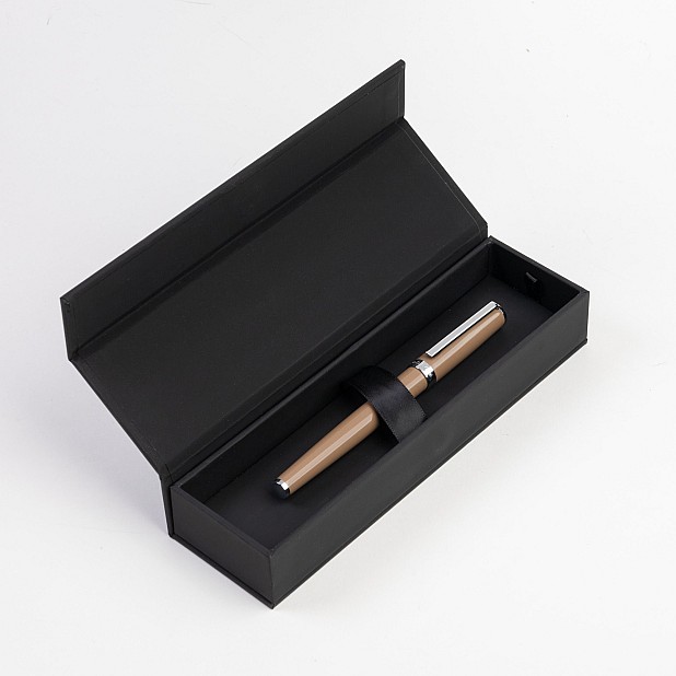Hugo Boss Gear Icon Camel Pluma estilográfica