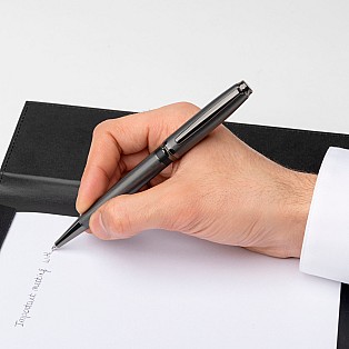 Hugo Boss Stream Gunmetal Ballpoint Hugo Boss Stream Gunmetal Ballpoint