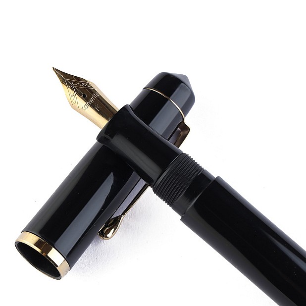 Kanwrite Legacy Solid Black Acrylic GT Fountain Pen