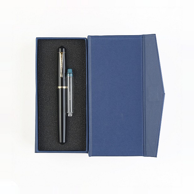 Kanwrite Legacy Solid Black Acrylic GT Fountain Pen