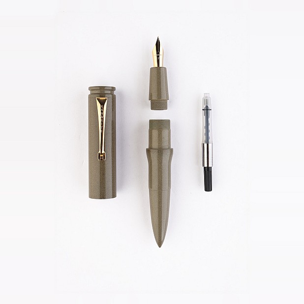 Kanwrite Magnum Bullet Desert Sands Ebonite GT Fountain Pen