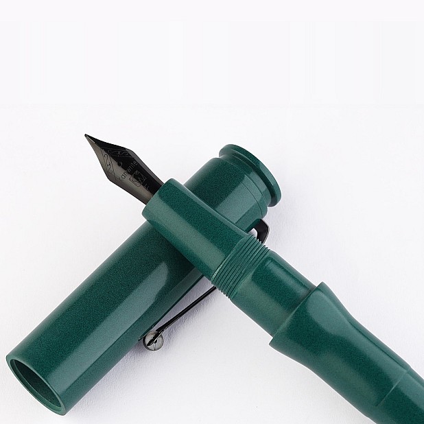 Kanwrite Magnum Bullet Emerald Green Ebonite BT Fountain Pen