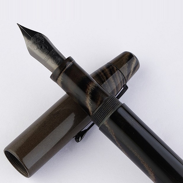 Pióro wieczne Kanwrite Mammoth Graphite Gold Ebonite BT