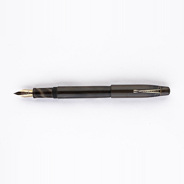 Kanwrite Mammoth Graphite Gold Ebonite GT Fountain Pen