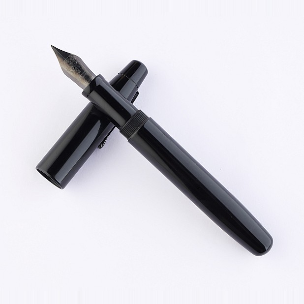 Kanwrite Mammoth Onyx Black Ebonite BT Fountain Pen