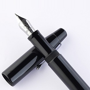 Kanwrite Mammoth Onyx Black Ebonite CT Fountain Pen