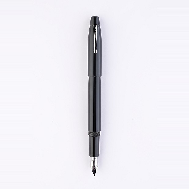Kanwrite Mammoth Onyx Black Ebonite CT Fountain Pen