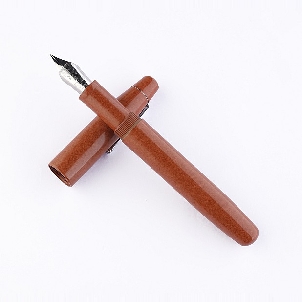 Kanwrite Mammoth Saffron Sands Ebonite CT Fountain Pen