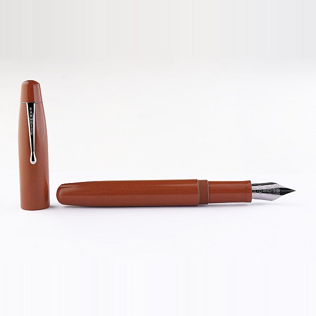 Kanwrite Mammoth Saffron Sands Ebonite CT Fountain Pen