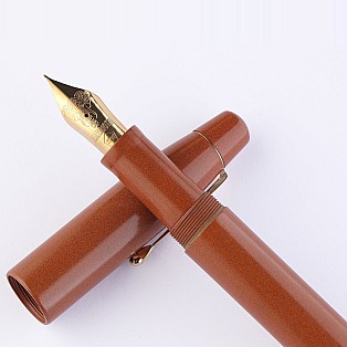 Kanwrite Mammoth Saffron Sands Ebonite GT Fountain Pen