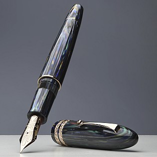 Leonardo Cigar LeonArco Mother of Pearl Authentic Celluloid RGT Reservoarpenna