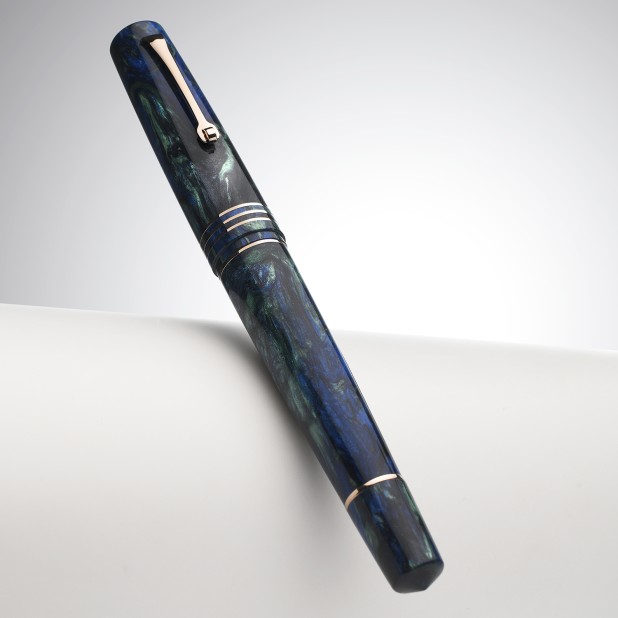 Leonardo Momento Zero Grande 2.0 The Power of Flower Fiordaliso Blue RGT Fountain pen