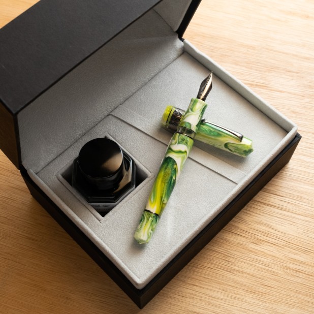 Leonardo Momento Zero Grande 2.0 Dutch Pen Show 2023 Exclusive GT Reservoarpenna