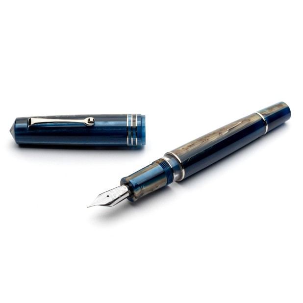 Leonardo Momento Zero Grande 2.0 Dark Hawaii ST Fountain pen