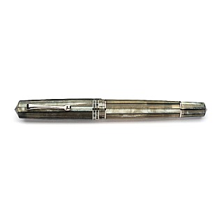Leonardo Momento Zero Grande 2.0 Sand ST Fountain pen