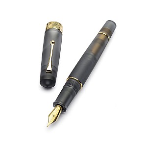 Leonardo Momento Zero Grande Pura Frosted Grey GT Fountain pen