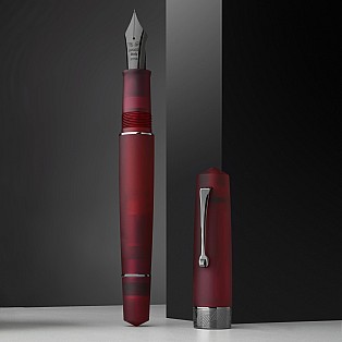 Leonardo Momento Zero Grande Pura Frosted Red RT Fountain pen