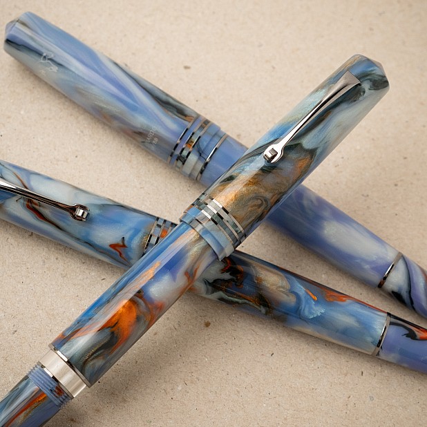 Leonardo Momento Zero Grande 2.0 SBREBROWN Canadian Winter RT Fountain pen
