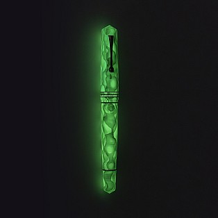 Leonardo Momento Zero Grande Fluorite Glow In The Dark RGT Reservoarpenna