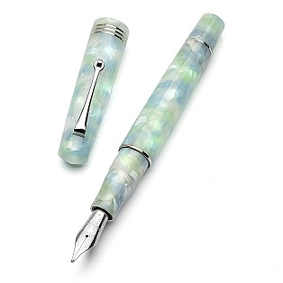 Leonardo Momento Zero Artica ST Fountain pen