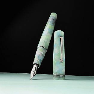 Leonardo Momento Zero Artica ST Fountain pen